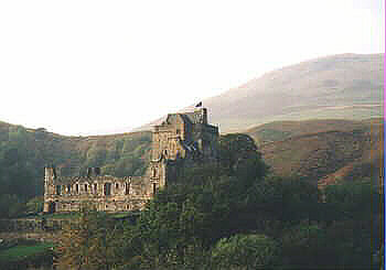 Castle-Campbell-1.jpg