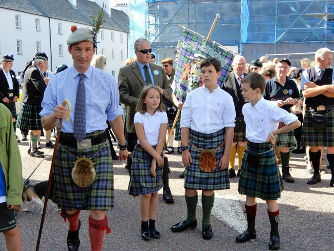 His-Grace-13th-Duke-of-Argyll-and-His-Children-at-Inveraray-Highland-Games-2017.png
