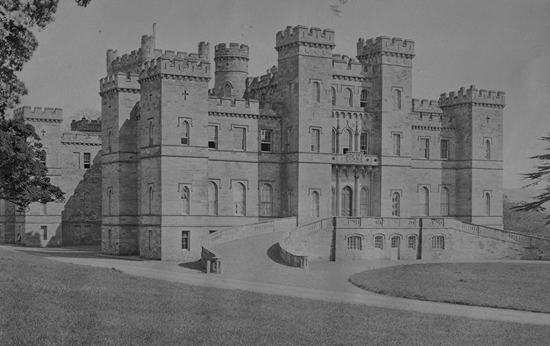 Loudoun-Castle-Entrance-View-c1890a.jpg
